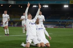 开云体育官方网站-斯旺西队连续失利,迫切需要转运