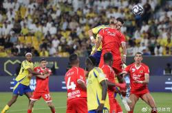 开云体育直播-多特蒙德鏖战阿森纳，C罗状态火热