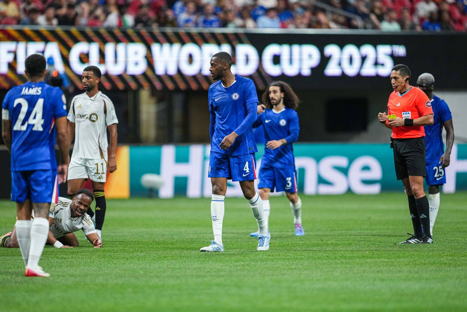 切尔西客场逢强敌，外界看好蓝军取胜