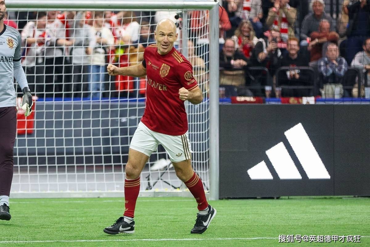 拜仁客场轻取三分!罗本助攻齐奥特进球 拜仁客场轻取三分!罗本助攻齐奥特进球