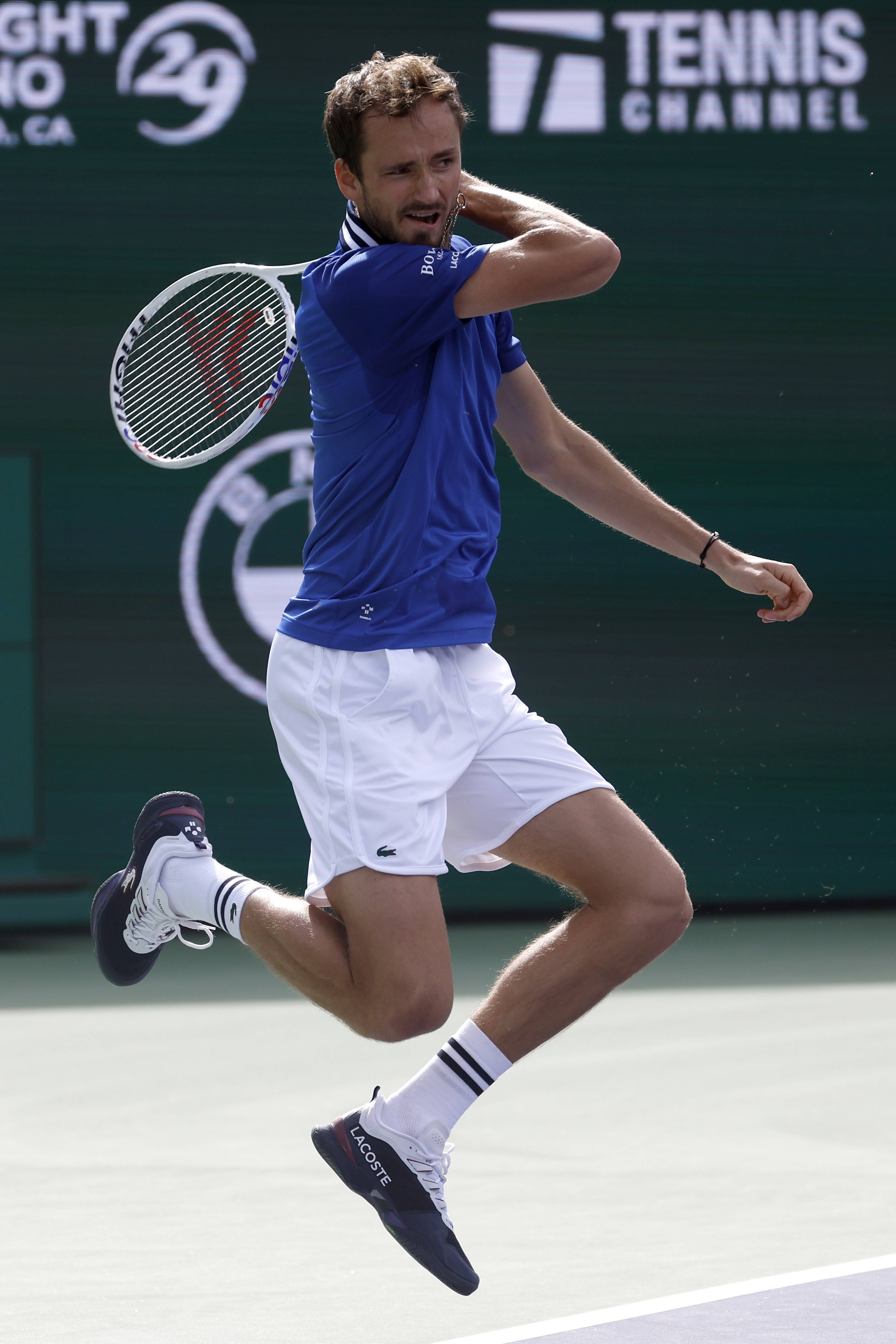 关于美国网球队横扫世界网球队,梅德韦杰夫制霸全场的信息 关于美国网球队横扫世界网球队,梅德韦杰夫制霸全场的信息