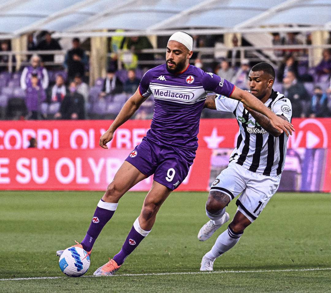 包含佛罗伦萨主场战胜桑普多利亚,取得关键胜利的词条 包含佛罗伦萨主场战胜桑普多利亚,取得关键胜利的词条