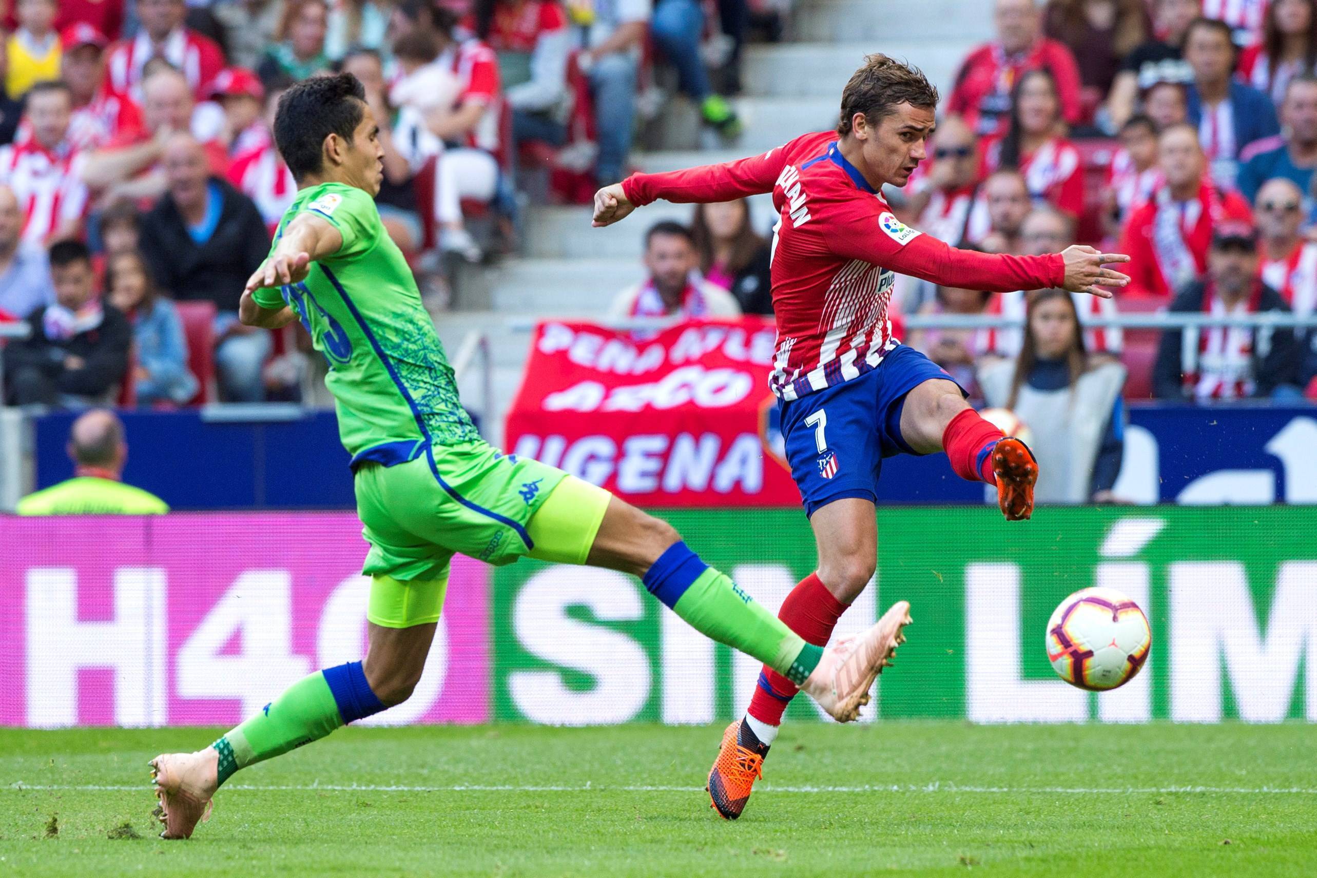 欧联杯:切尔西主场-战胜考马联赛 欧联杯:切尔西主场-战胜考马联赛