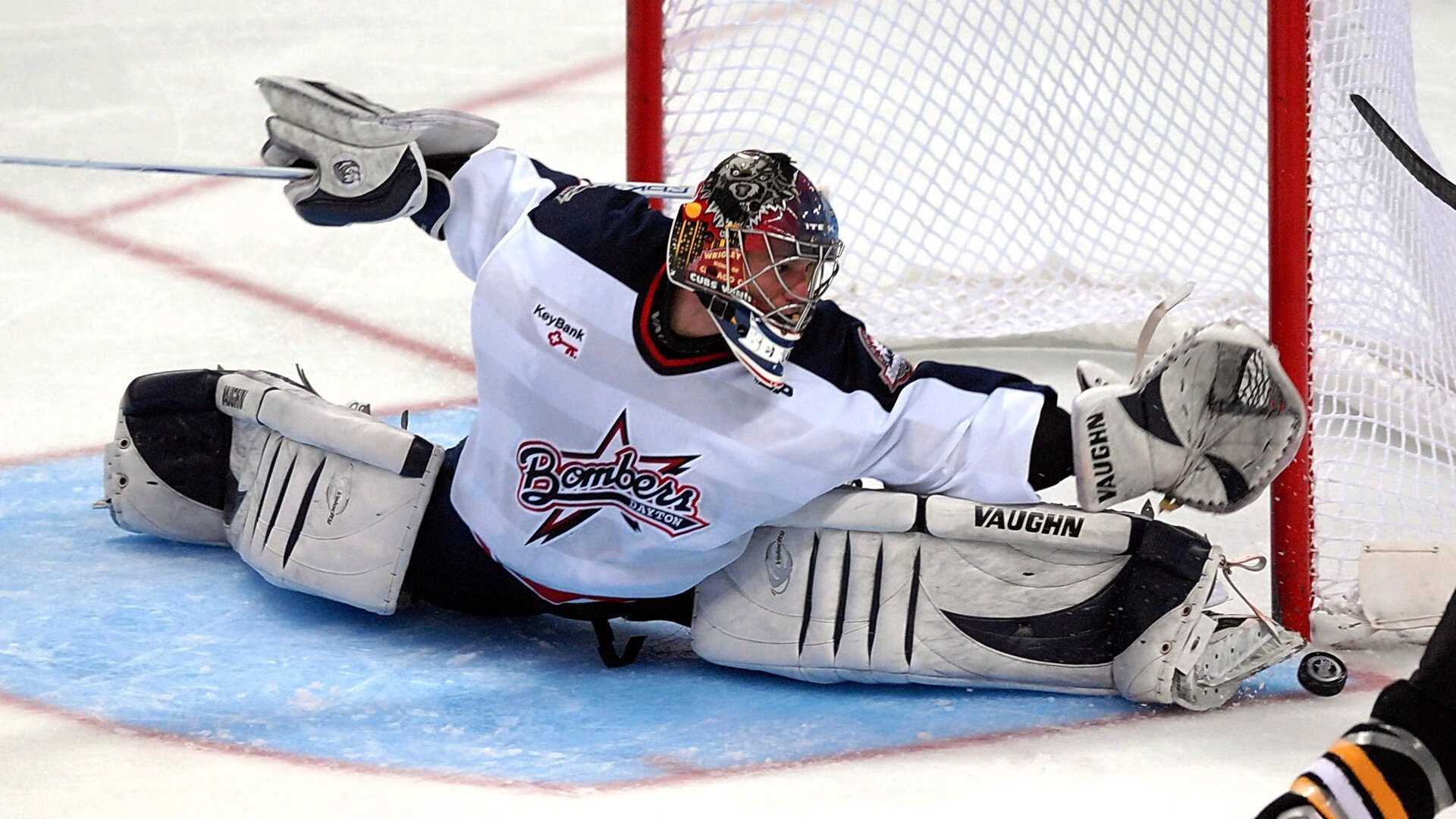 赛道与绿茵的共鸣，本泽马式领导力如何诠释F1年度争冠之夜的团队哲学