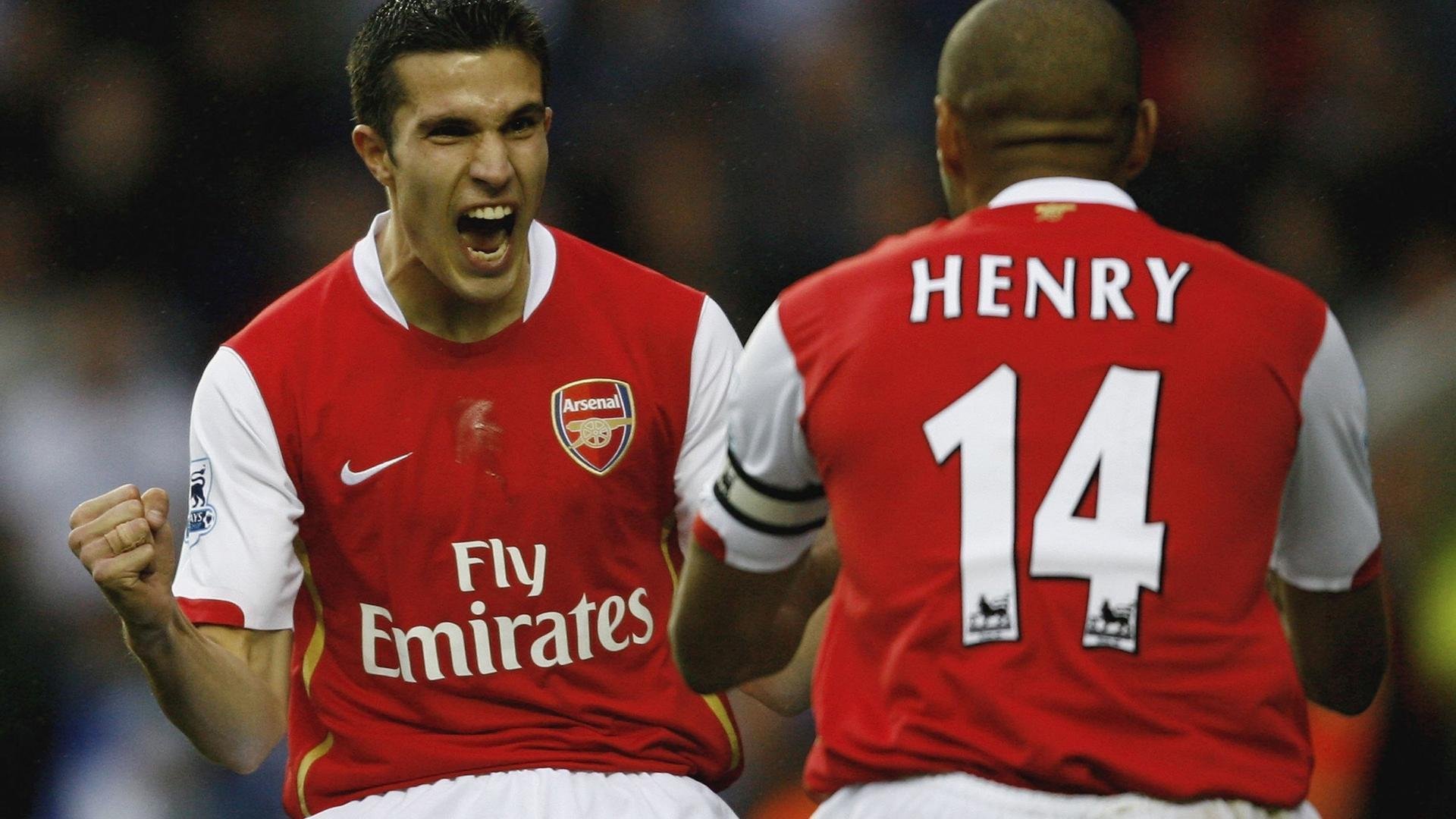 苏亚雷斯独舞伦敦夜，土耳其铁骑险破枪手堡垒