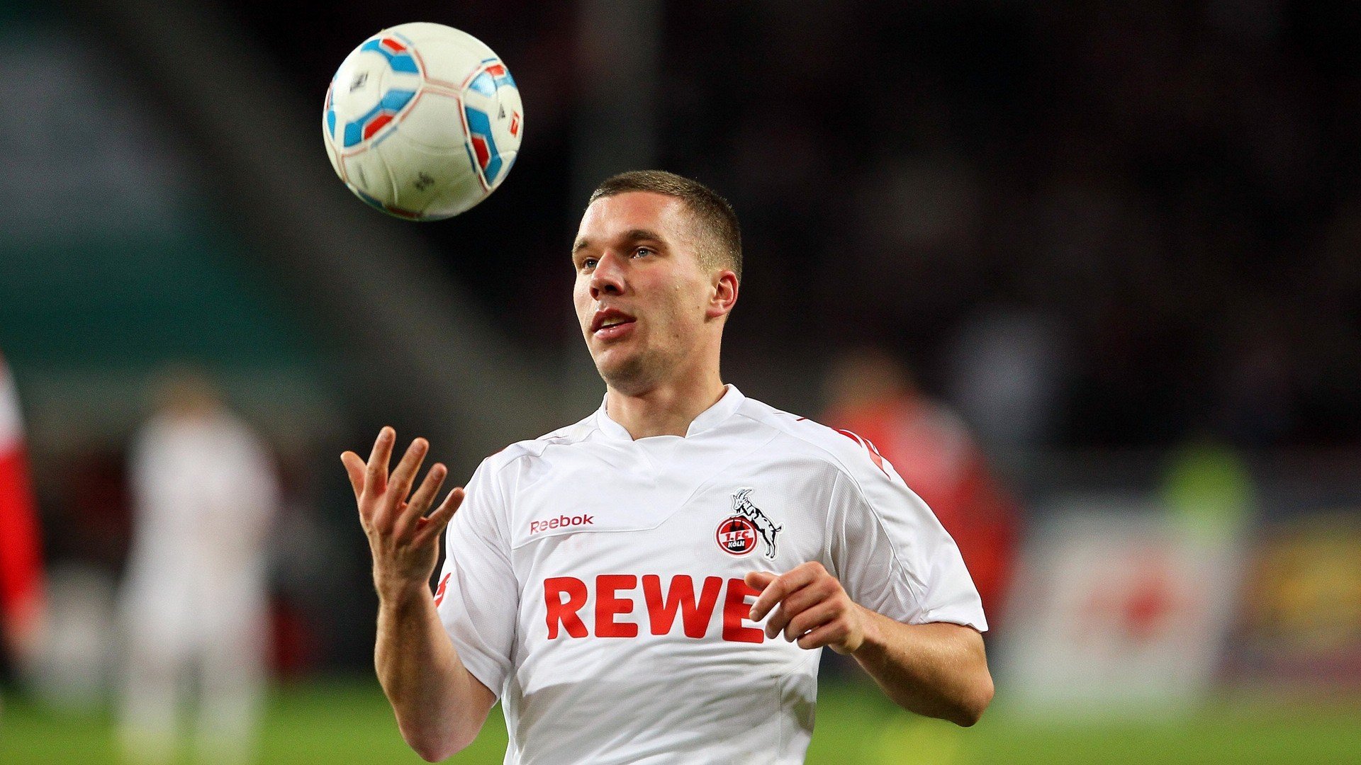 奥恰洛夫领军，瑞典队横扫波兰队，一场技术与战术的完美风暴